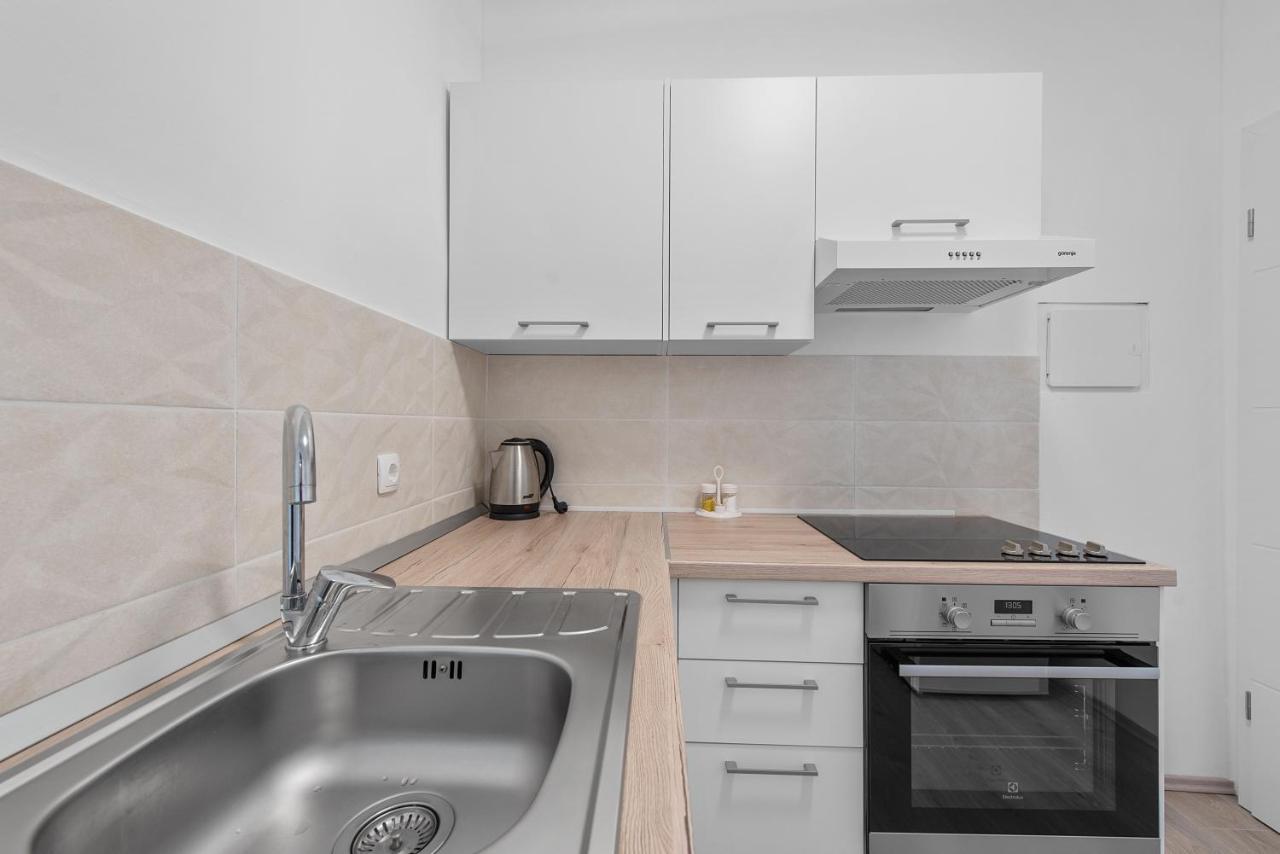 Mima Apartments Rijeka Buitenkant foto