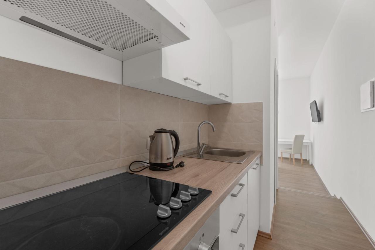 Mima Apartments Rijeka Buitenkant foto