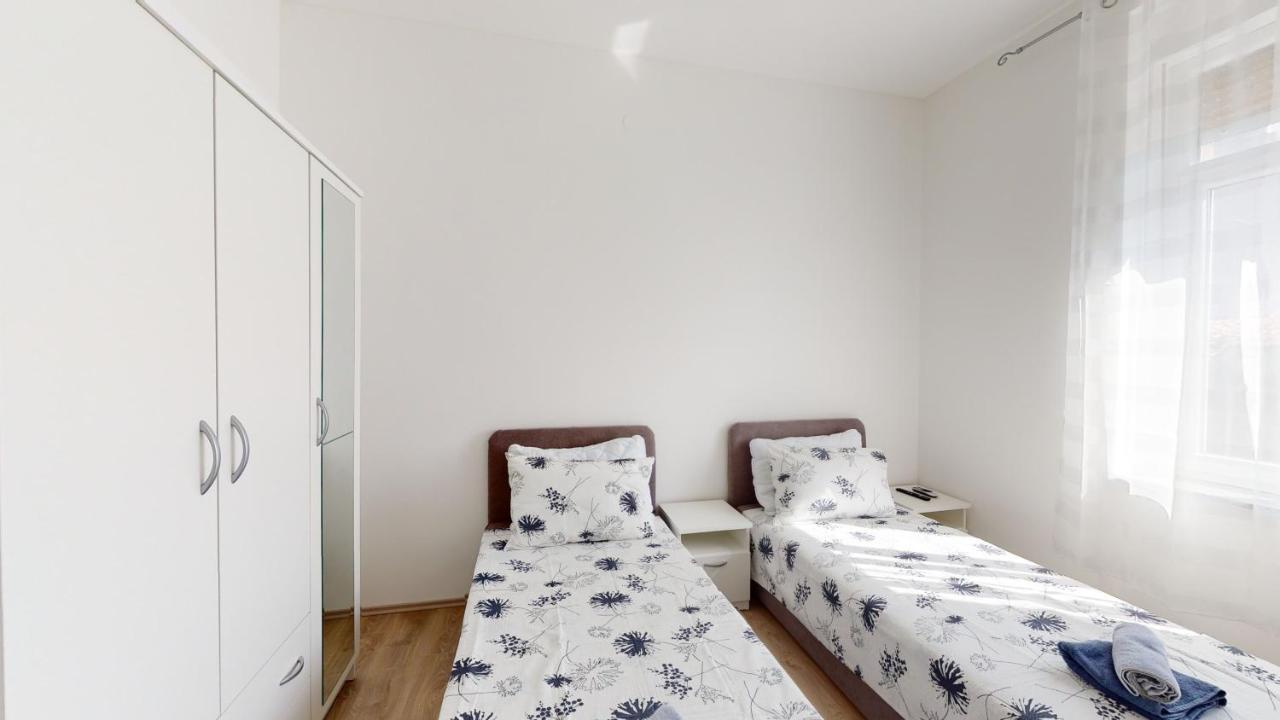 Mima Apartments Rijeka Buitenkant foto